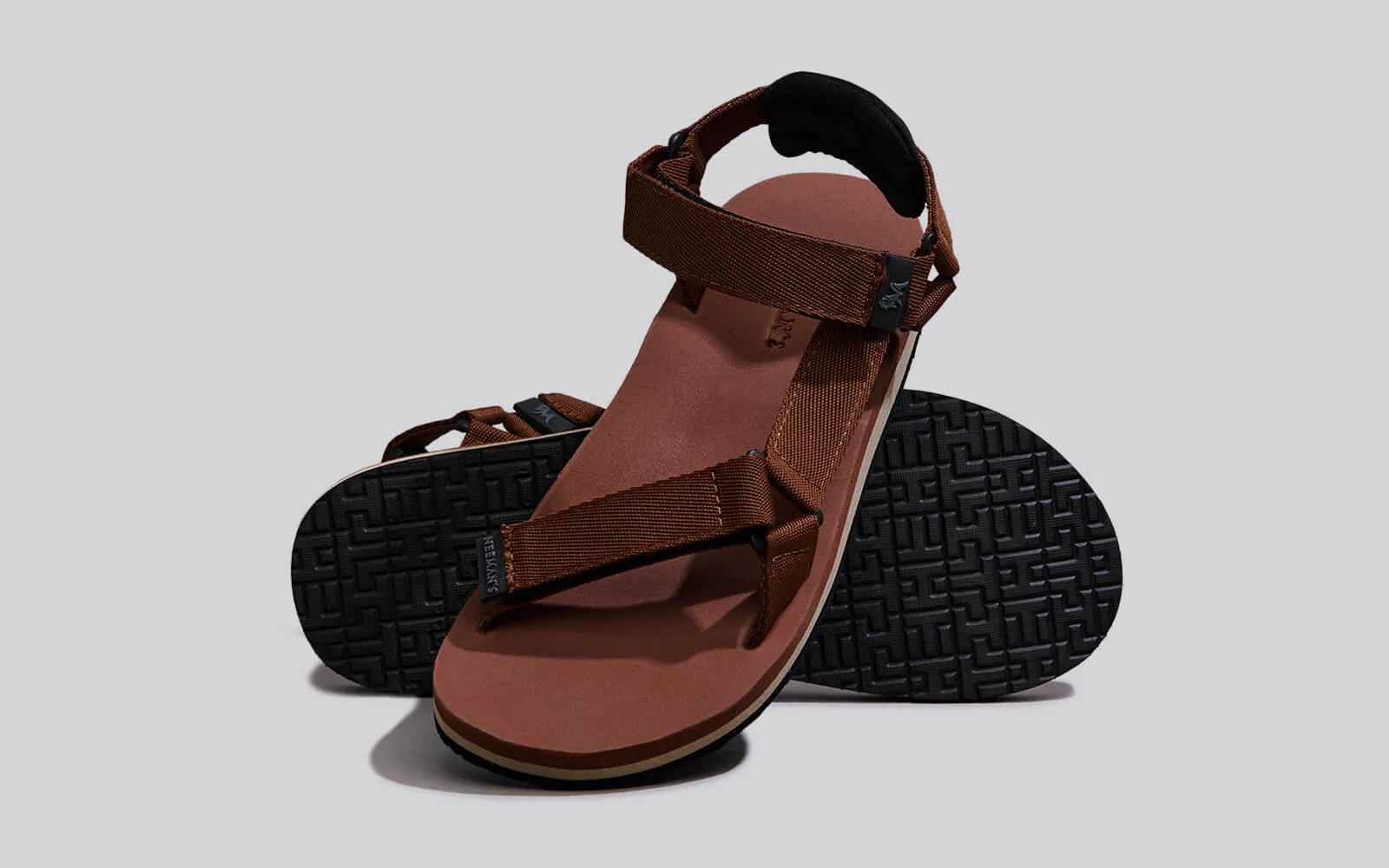 Airy Strap Sandals : Brown-Black