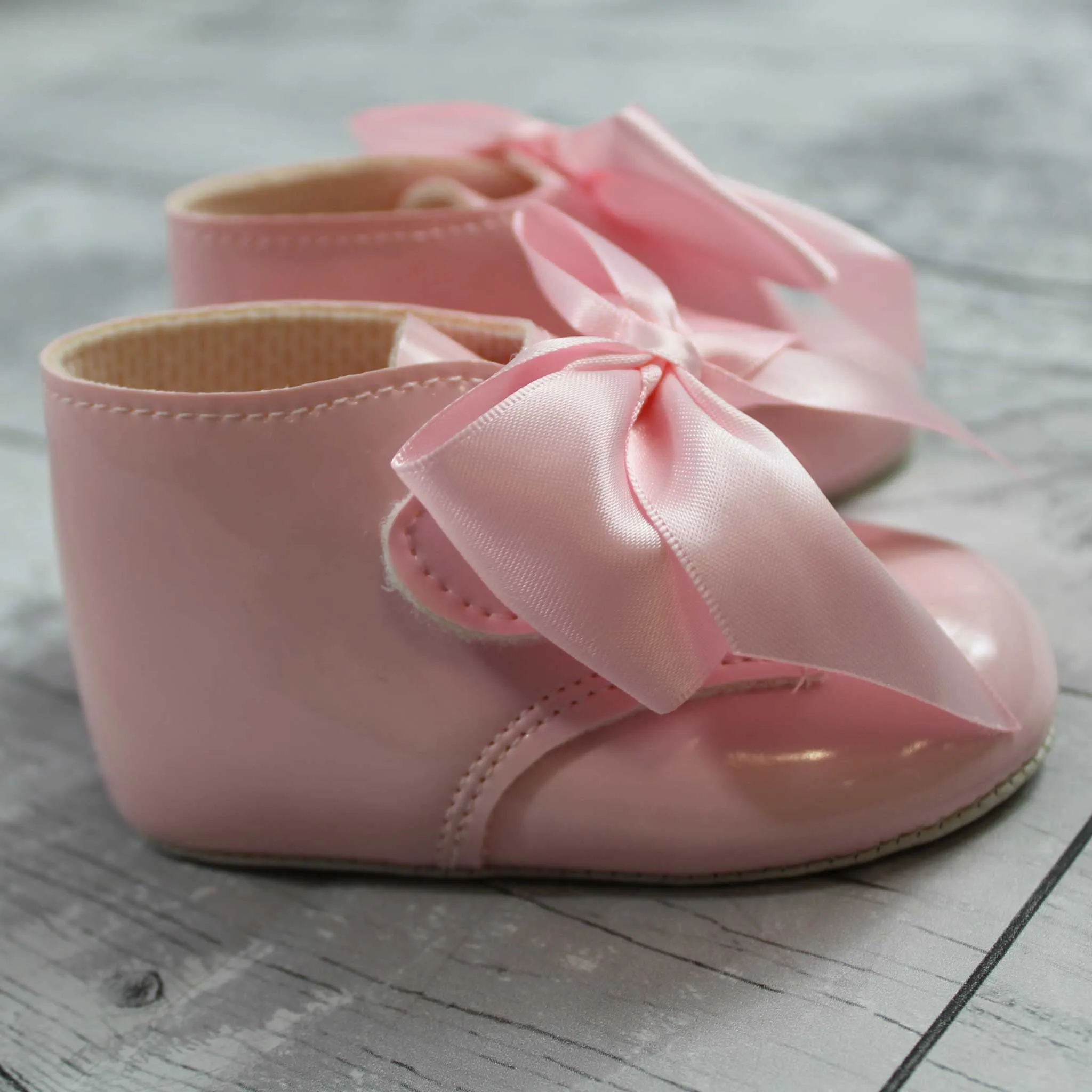 Baby Girl Boots with Satin Ribbon Bow - Pink