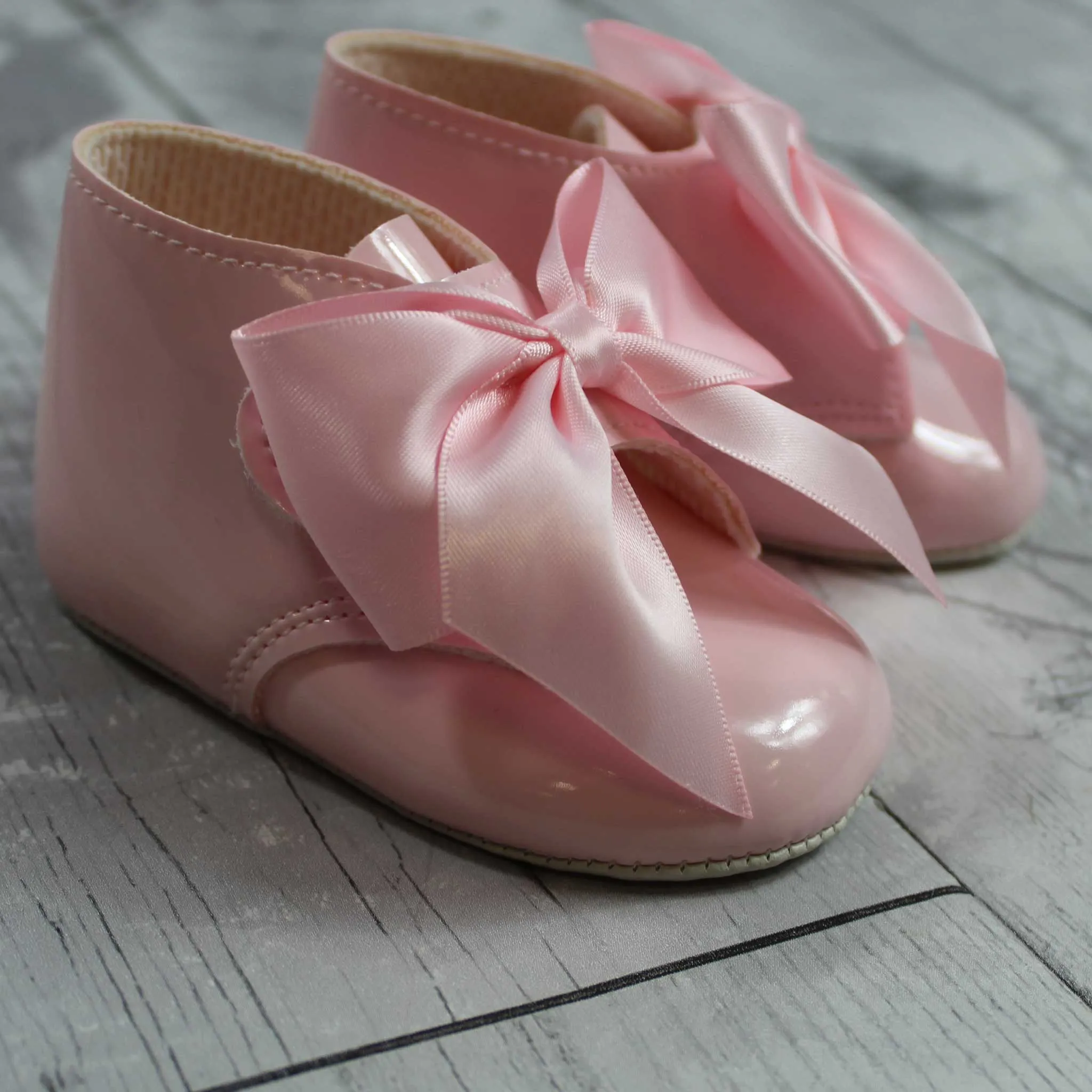 Baby Girl Boots with Satin Ribbon Bow - Pink