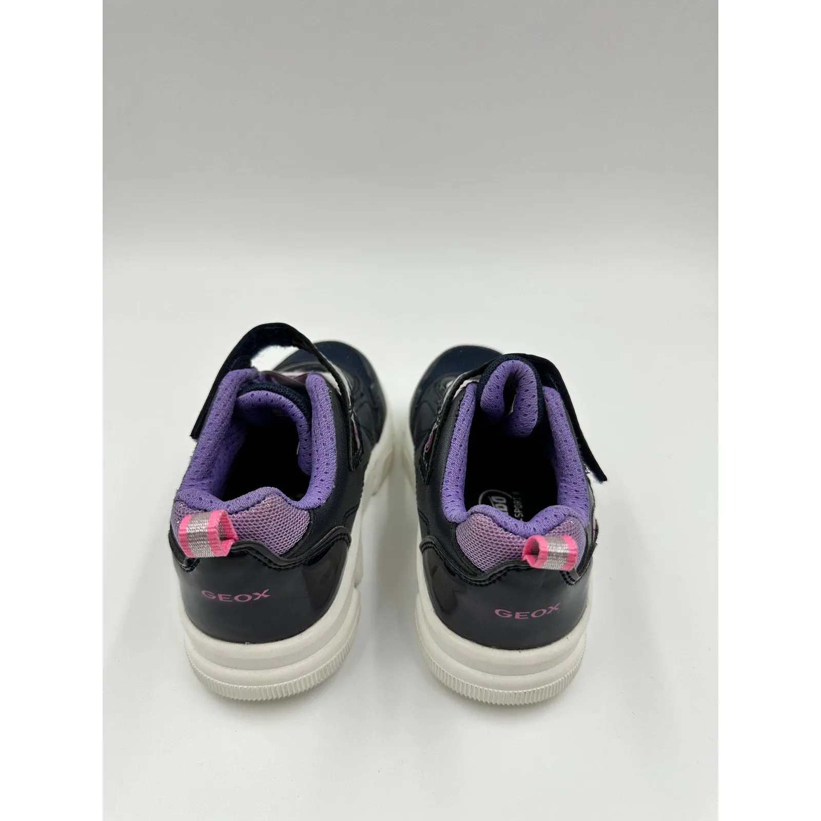 Small Kids/Toddler Size 10, Purple and Pink Kids Low Top Sneakers